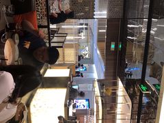 -捞王锅物料理(上海世茂广场店)