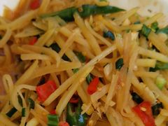 酸辣土豆丝真酸-明月山庄私房菜(环海东路店)