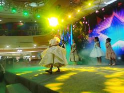 -可爱多国际儿童摄影会馆(龙泉店)