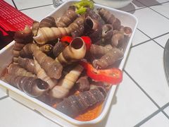 -喜悦小串丹东小黄牛海鲜烧烤大排档(民主广场店)