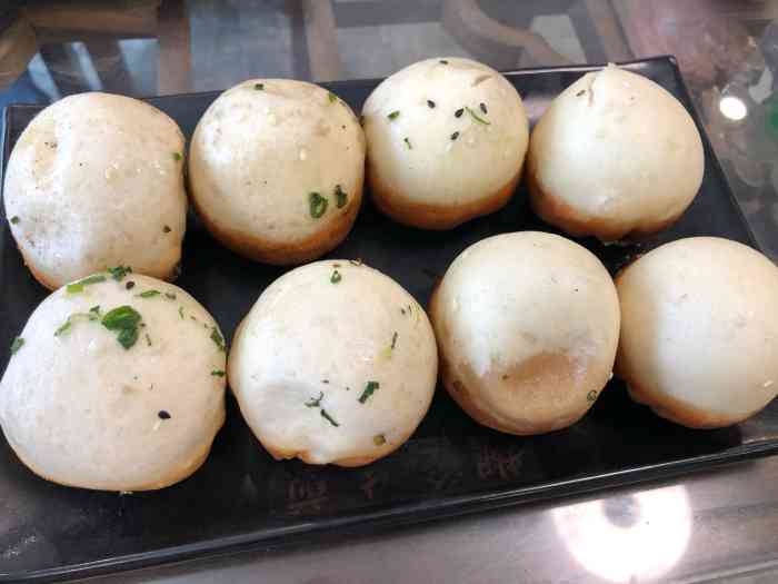 糊涂生煎(天鹤店)-"朋友推荐来吃的,玉兰饼是真的很惊艳呀,外.