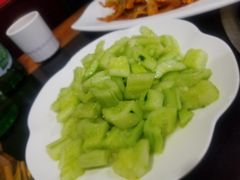 刀拍黄瓜-弓虽昌焖烧鸡(大竹林店)
