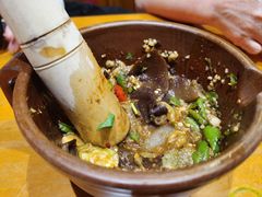 -老滇山寨•云南特色菜•地方菜•民族风情歌舞表演(金碧店)