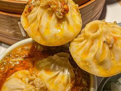 -馋三尺蟹粉小笼(人民广场店)