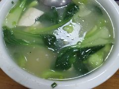 -牛八宝桂林米粉(八里庄店)