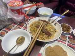 -扬二春炒饭(国庆路总店)