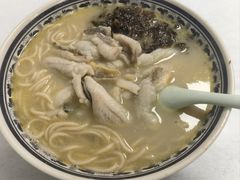 -明呈黄鱼面馆(斜土路店)
