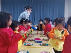 -瑞丁熊原版阅读(大华校区)