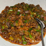 新晋排队王鲁菜餐厅，人气很旺，口味确实不错👍