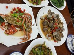 -湘里湘亲饭店(闸坡店)