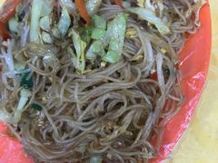 -蚝哥花姐湛江烤生蚝(美丽湾市场店)