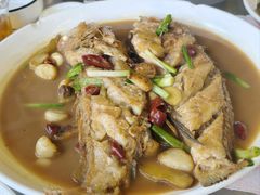 家烧斧头鱼-健跳小海鲜(人民路店)