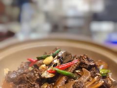 鹿茸菇焖老水鸭-花间酒庭院餐厅(谷山店)