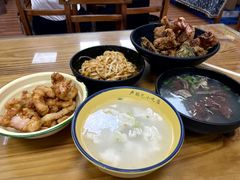 -卢聪艺小吃店(阳翟总店)