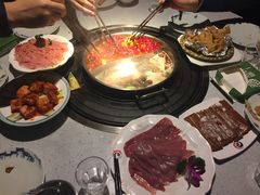 -二荆条·蜀鲜汇城市森林火锅