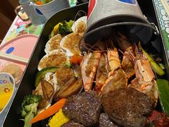 -水桶王国主题餐厅·聚会·生日派对·亲子活动·家庭套餐(亚龙湾希尔顿店)