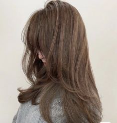 -安蒂护肤造型