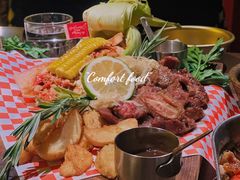 -鹿萤季·营地小馆(皇后公园店)