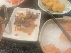 -得意咚瓜·顺德鱼生·冬瓜火锅(深圳首店)