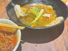 -万记麻辣烫国展总店