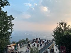-紫金山山顶公园