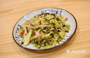 Pickled Cabbage Stir-Fried Pork Tripe