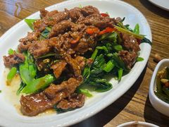 芥兰炒牛肉-潮中人·潮州菜(益乐路店)