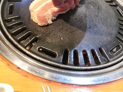 -唯成•韩国炭火烤肉 유성고기