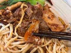 -方铲铲·成都板凳面(滨江银泰店)
