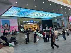 -广州白马服装市场