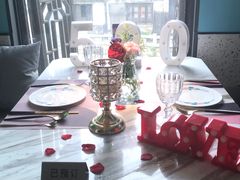 餐具摆设-蜜桃花开·中西融合菜E&W(南长街店)