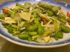 -新天明砂锅鱼头煲