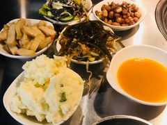 -韩聚屋韩国烤肉餐厅(新北万达店)