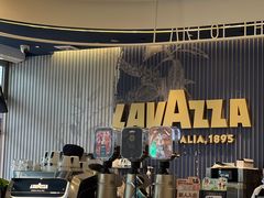 -LAVAZZA拉瓦萨咖啡(中航城君尚购物中心店)