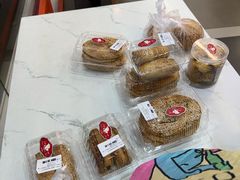 -白玉兰食品(中山公园龙之梦店)