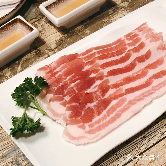 隆香延边韩式烤肉(浐灞1号院店)