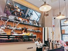 -Be Lived Cafe比例咖啡(摩天轮店)