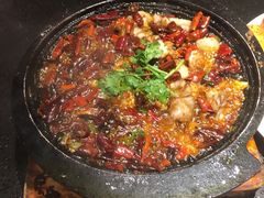 石锅美蛙-万重锦·人文川菜馆(骡马市店)