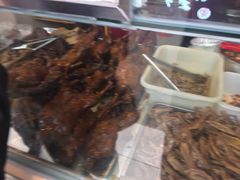 -王浩儿纪六孃甜皮鸭(乐山总店)