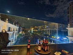 -Tipsy Bar•屋顶露台酒吧&水烟吧
