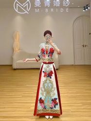点击看大图 -曼青婚纱礼服馆