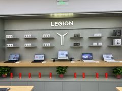 -王府井百货熙地港店