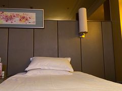 -南京双门楼宾馆(盐仓桥地铁站阅江楼店)