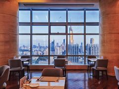 -湖景知味西餐厅•自助餐• 轻食(南京金茂威斯汀大酒店)