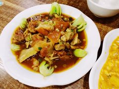 红烧半肘-芳芳餐厅(白沙路店)
