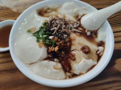咸豆花-锅贴大王南翔小笼(临沂二村店)
