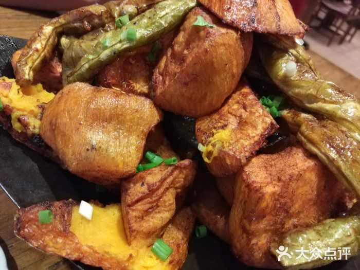 那家老院子东北菜(云峰街店)老家嘎巴锅图片