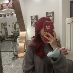 -V8潮牌·接发烫染连锁