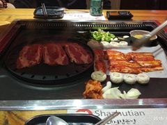 -杀猪天·韩国烤肉(铁路街第一分店)