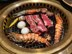 -山川小町·极番烧肉(新地假日广场店)
